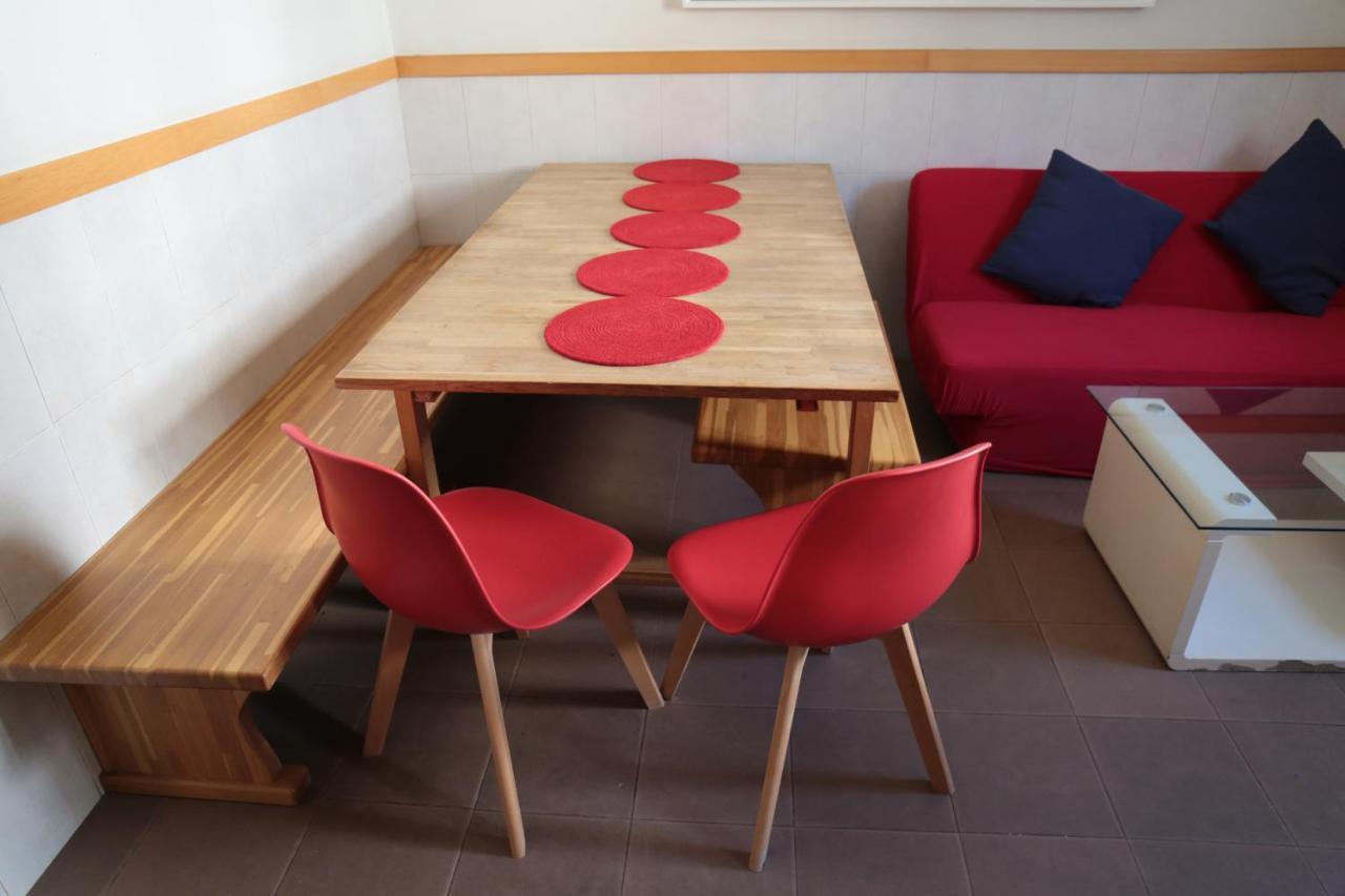 Mora Rooms Барселона Екстериор снимка